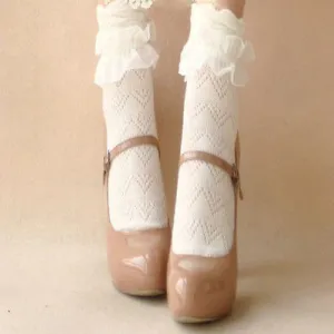 1 pair 2016 Retro Style Cotton  Lace Ruffle Frilly Ankle Short Socks Princess Girl