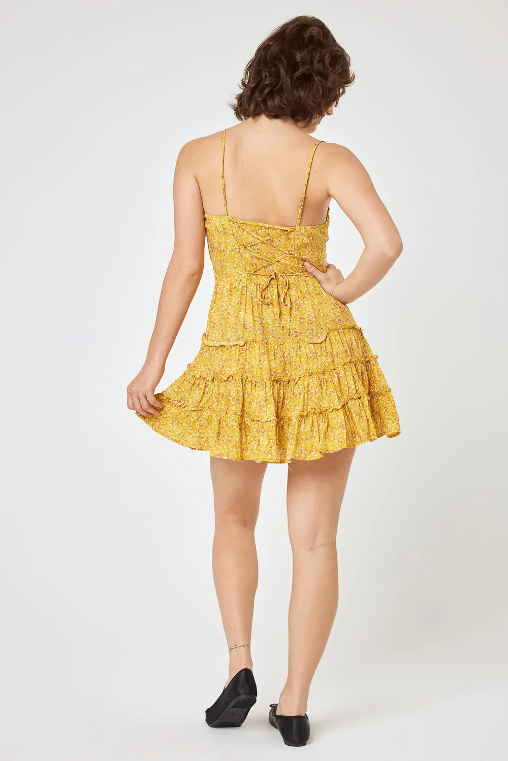 Muster Floral Lace Up Back Ruffle Dress