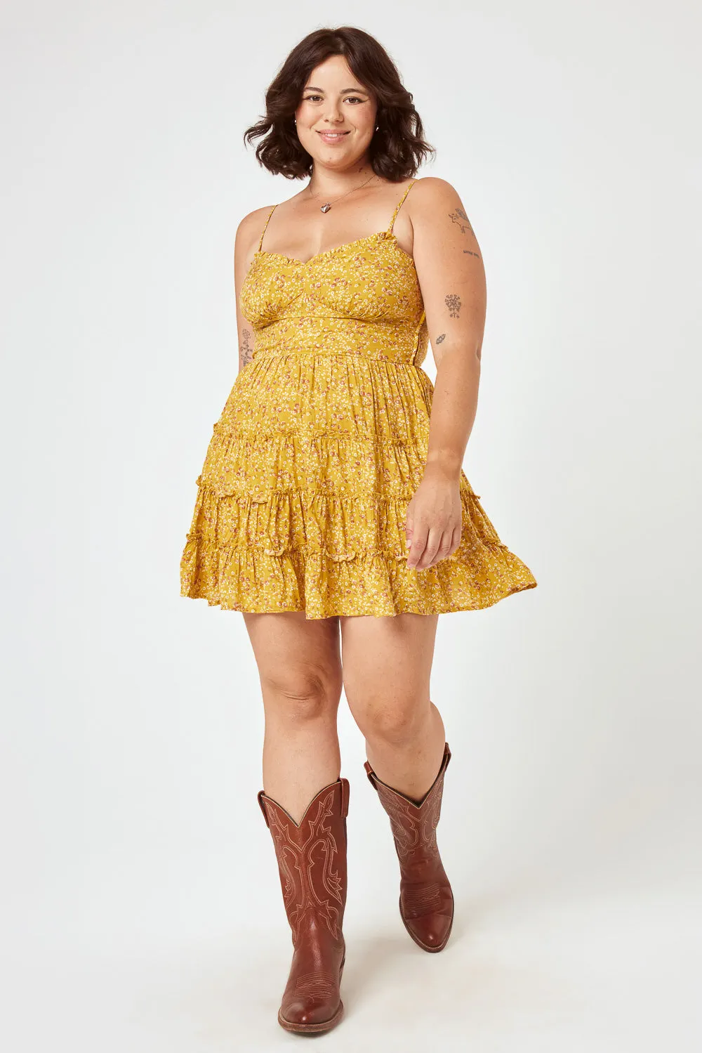 Muster Floral Lace Up Back Ruffle Dress