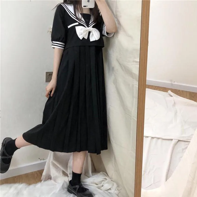 Navy Style Pleat Dress With Bowknot