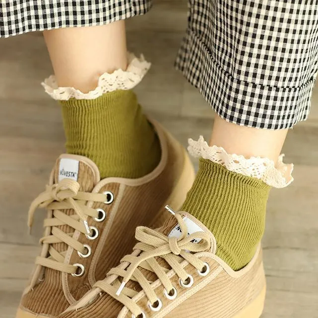 Sweet Lace Ruffles Edge Vintage Princess Socks