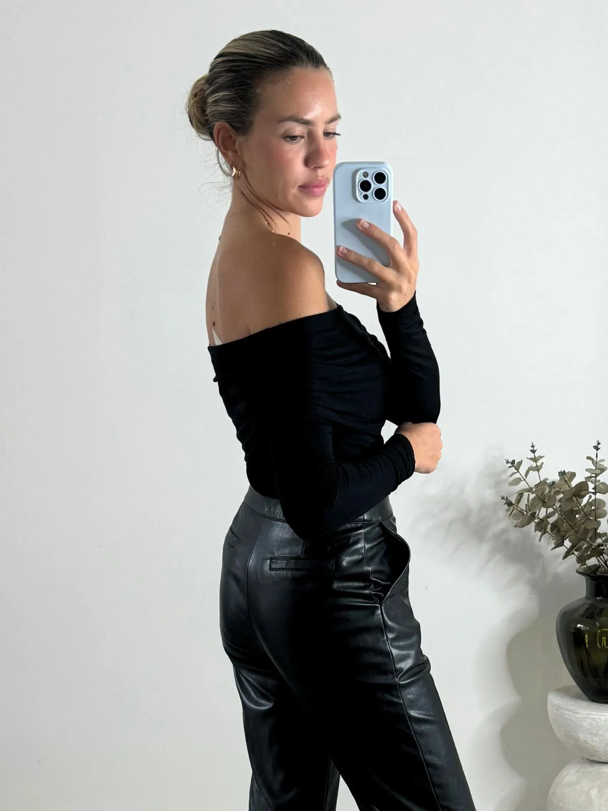 Tatiana Long Sleeve Bardot Top / Black